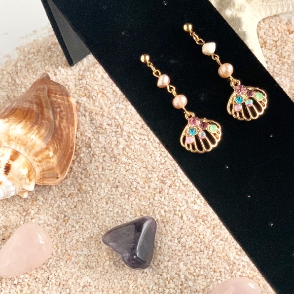 Genuine Pearl & Rhinestone Seashell Earrings in 14k Gold Plated Sterling… - Picture 4 of 4